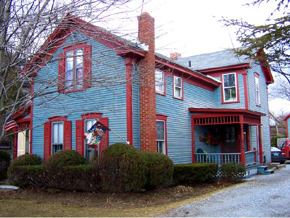 89 Crescent Street Rutland, VT 05701 - Photo 1 of 5