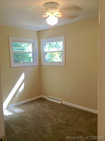 1484 Laurens Road Gloucester Point, VA 23062 - Photo 16 of 36