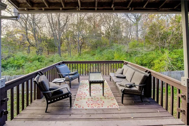 $465,000 | 3695 Southwest Kimstin Circle, Blue Springs, MO 64015