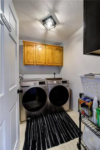 $465,000 | 3695 Southwest Kimstin Circle, Blue Springs, MO 64015