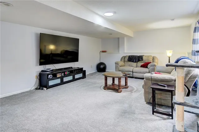 $465,000 | 3695 Southwest Kimstin Circle, Blue Springs, MO 64015