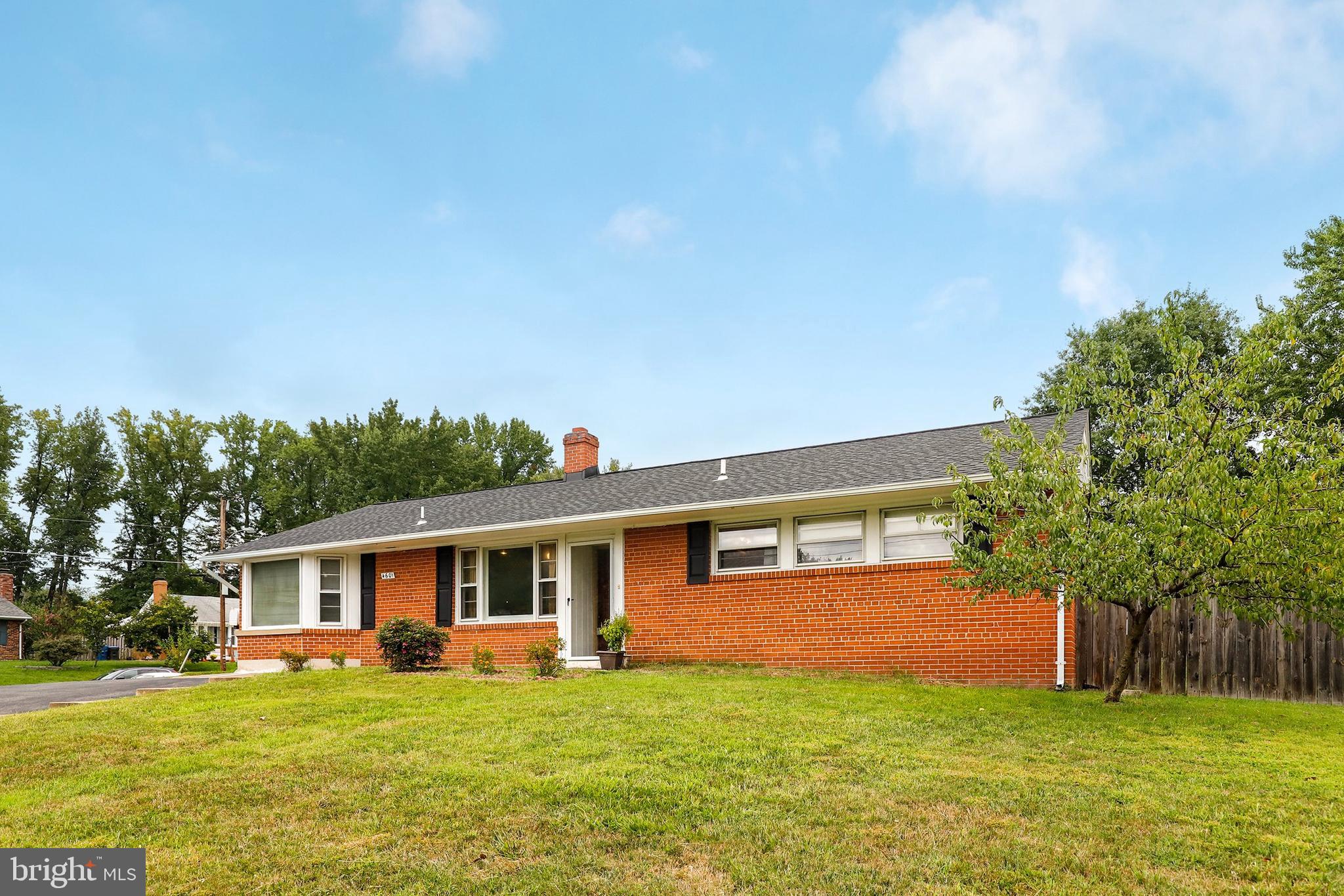 4601 Backlick Road Annandale, VA 22003 - Photo 6 of 37 Gallery Image 6