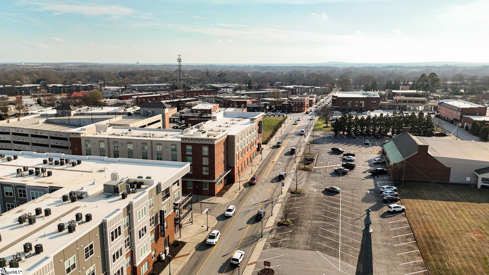 647 Blackwell Road Greer, SC 29651 - Photo 16 of 17