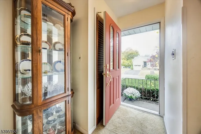 $499,000 | 40-11 Kramer Place, Fair Lawn, NJ 07410