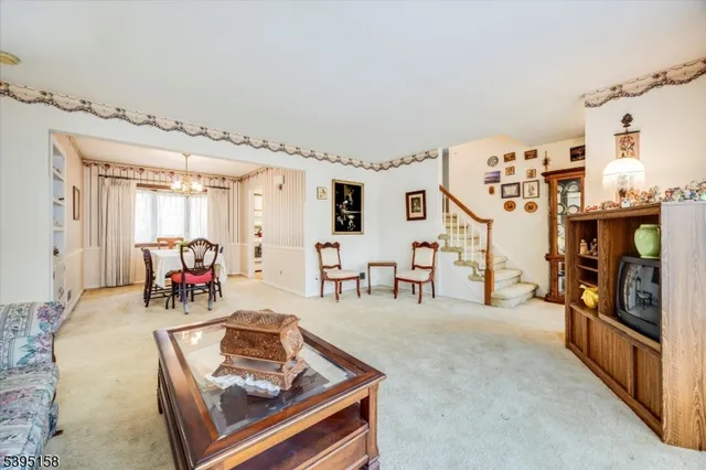 $499,000 | 40-11 Kramer Place, Fair Lawn, NJ 07410