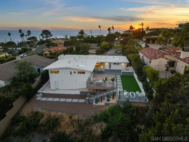 $3,695,000 | 5851 Box Canyon Road, La Jolla, CA 92037