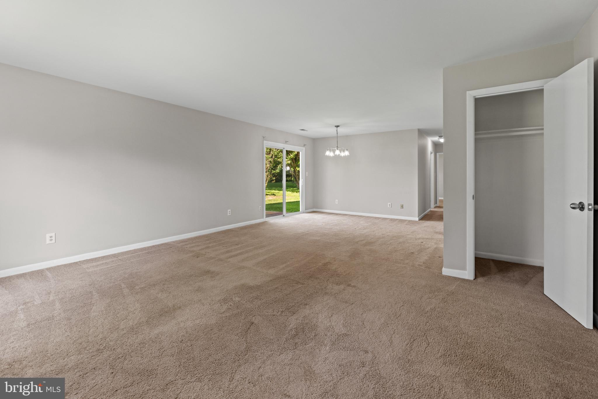 593 Plain Road Warrenton, VA 20186 - Photo 6 of 37 Gallery Image 6