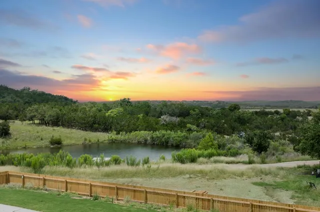 $1,975,000 | 903 Eichen Strasse, Fredericksburg, TX 78624