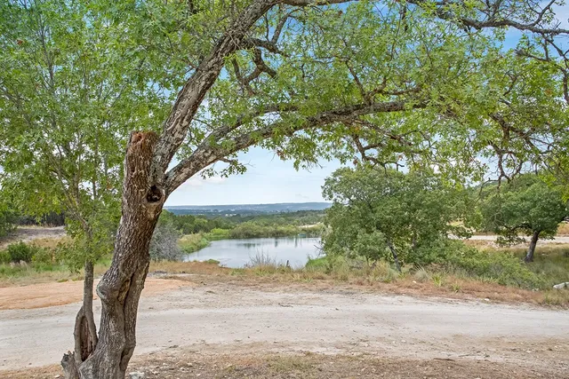 $1,975,000 | 903 Eichen Strasse, Fredericksburg, TX 78624