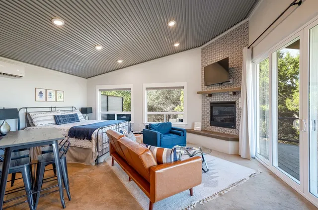 $1,975,000 | 903 Eichen Strasse, Fredericksburg, TX 78624