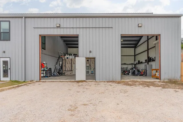 $1,975,000 | 903 Eichen Strasse, Fredericksburg, TX 78624