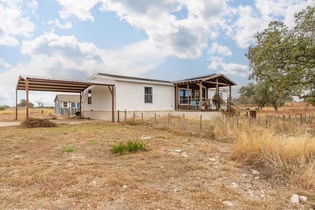 $1,975,000 | 903 Eichen Strasse, Fredericksburg, TX 78624