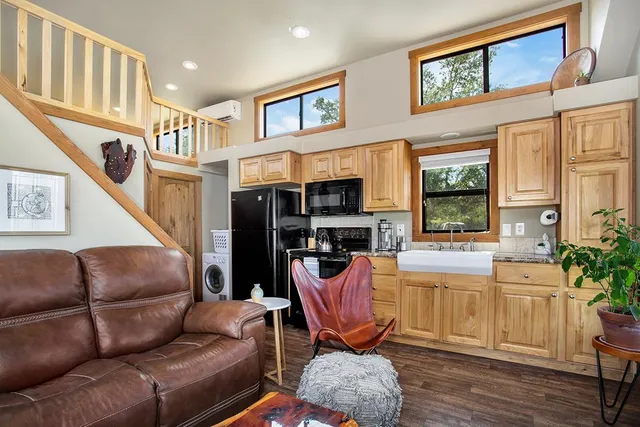 $1,975,000 | 903 Eichen Strasse, Fredericksburg, TX 78624