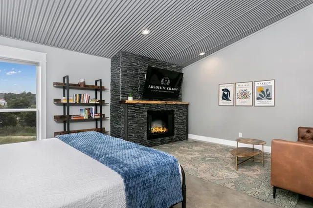 $1,975,000 | 903 Eichen Strasse, Fredericksburg, TX 78624