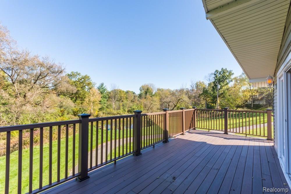 1200 North Livernois Road Rochester, MI 48306 - Photo 41 of 65 2700 livernois-543.jpg