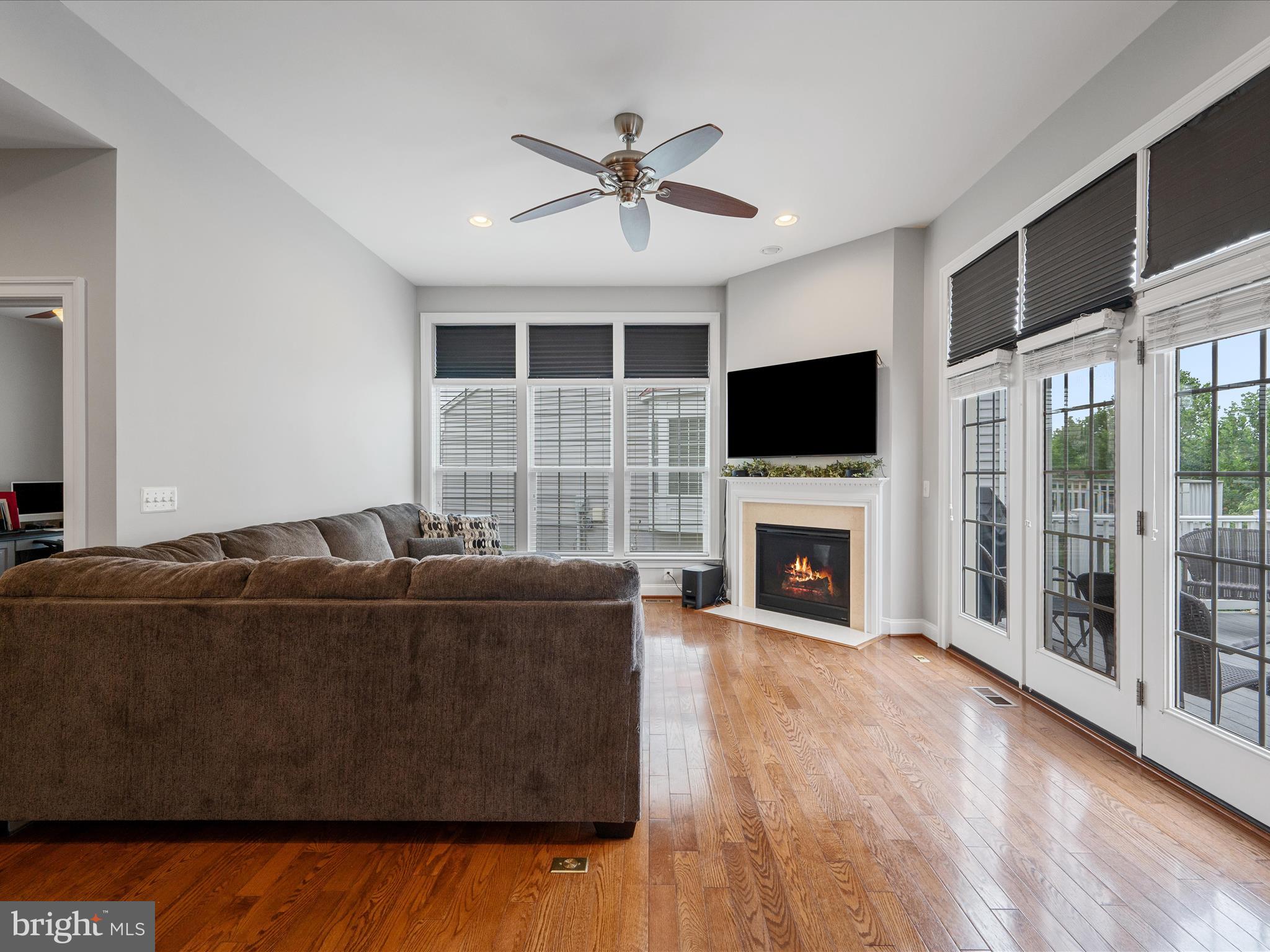 103 Prairie Place Stephenson, VA 22656 - Photo 15 of 90 a living room with furniture and a fireplace