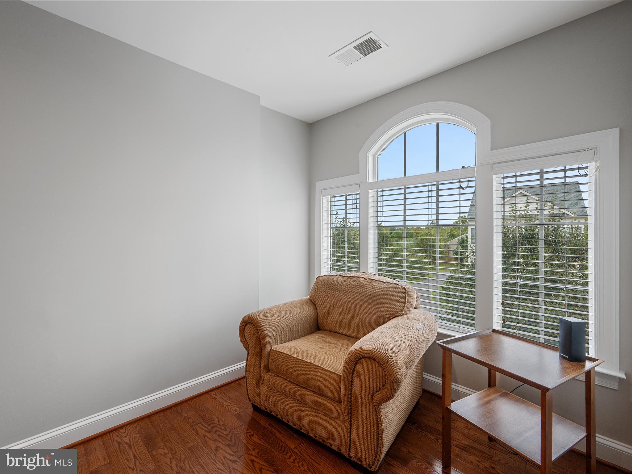 103 Prairie Place Stephenson, VA 22656 - Photo 33 of 90 a living room with furniture and a window
