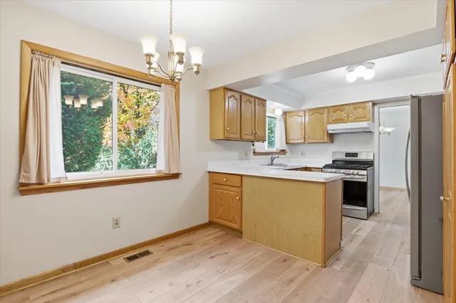 $3,300 | 2825 Tuebingen Parkway, Ann Arbor, MI 48105