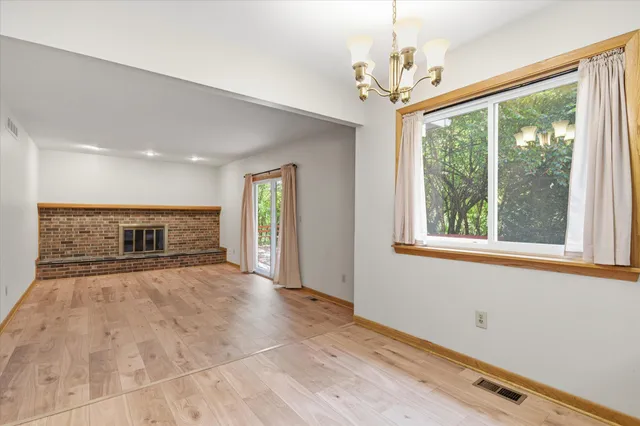 $3,300 | 2825 Tuebingen Parkway, Ann Arbor, MI 48105