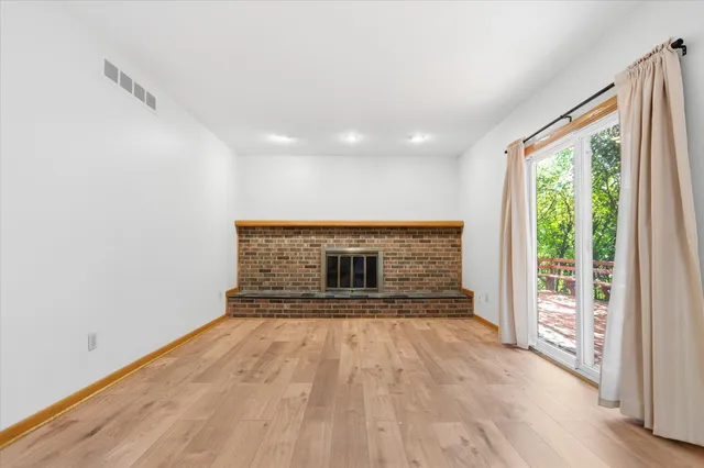 $3,300 | 2825 Tuebingen Parkway, Ann Arbor, MI 48105