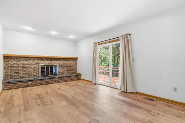 $3,300 | 2825 Tuebingen Parkway, Ann Arbor, MI 48105