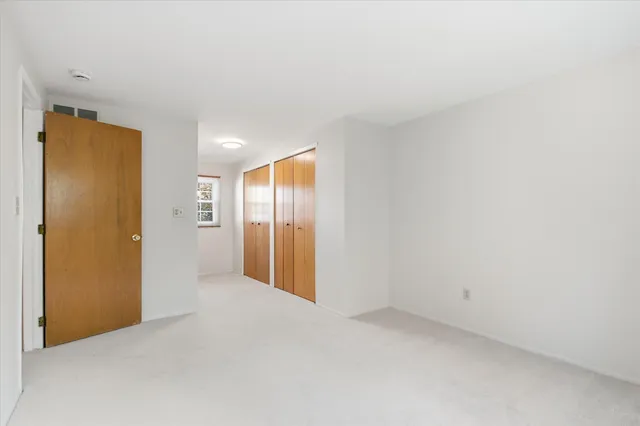 $3,300 | 2825 Tuebingen Parkway, Ann Arbor, MI 48105