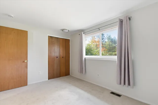 $3,300 | 2825 Tuebingen Parkway, Ann Arbor, MI 48105