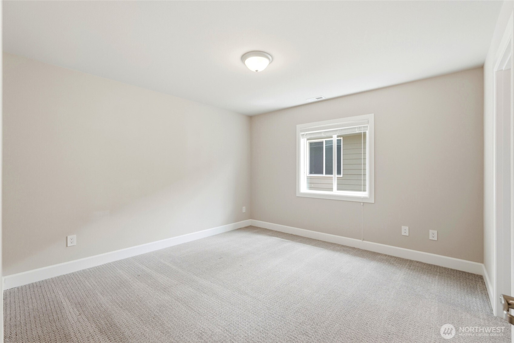 17812 33rd Avenue Southeast, Unit 29 Bothell, WA 98012 - Photo 26 of 36