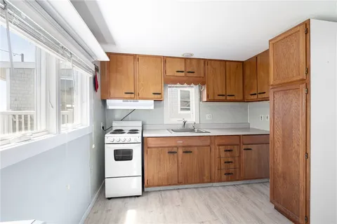 $1,200,000 | 11 Woodruff Street, Narragansett, RI 02882