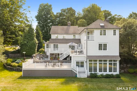$1,995,000 | 2444 Bronson Road, Fairfield, CT 06824