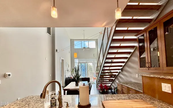 $2,100 | 2608 Erwin Road, Unit 418, Durham, NC 27705
