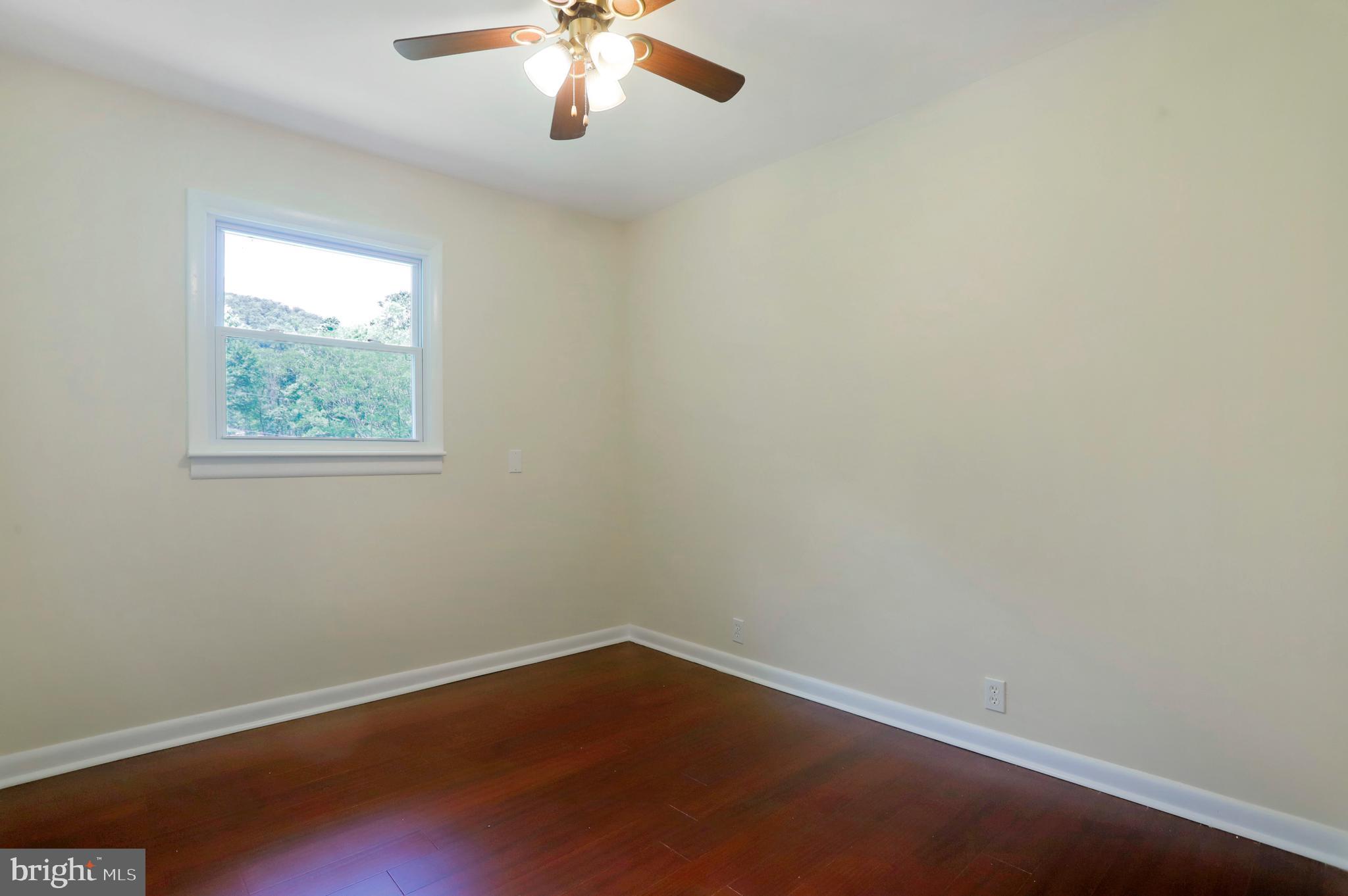 13305 Draper Road Clear Spring, MD 21722 - Photo 14 of 42
