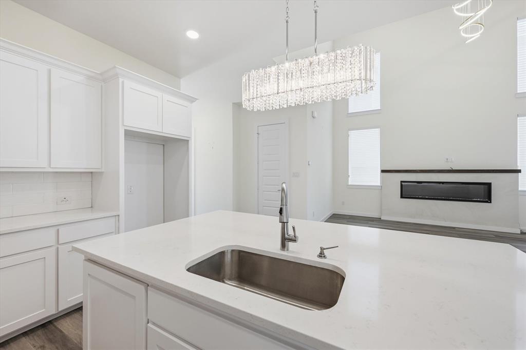 15584 Desert Broom Road Frisco, TX 75035 - Photo 13 of 40