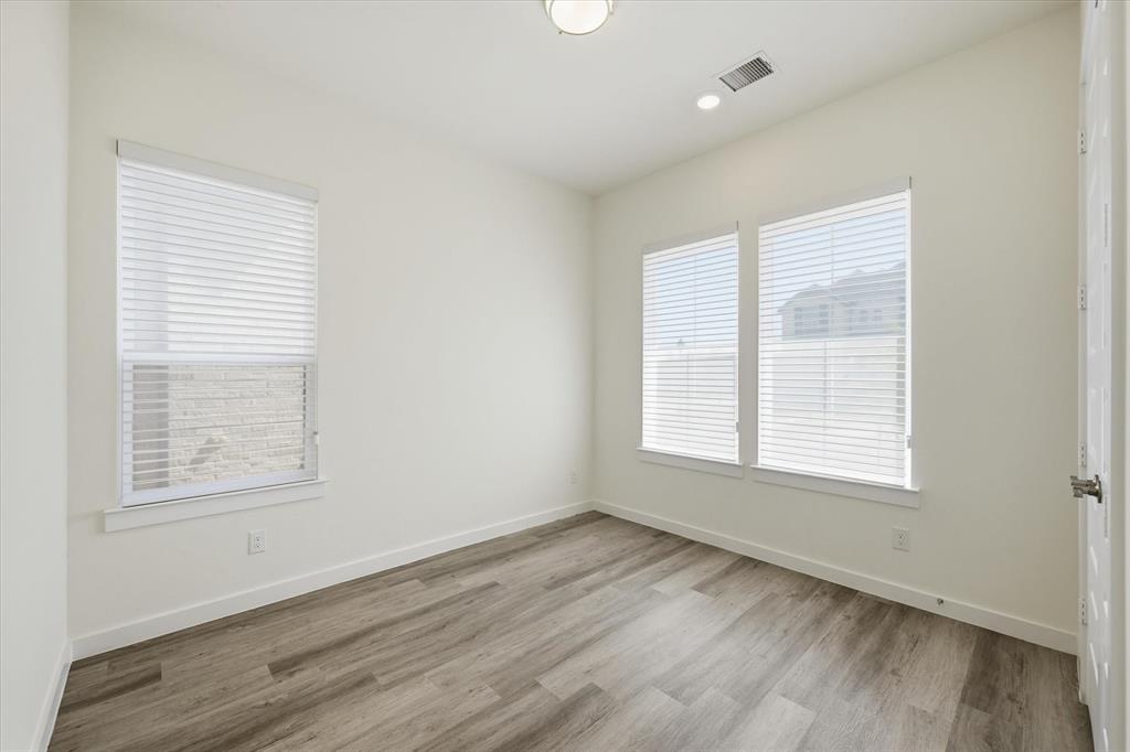 15584 Desert Broom Road Frisco, TX 75035 - Photo 16 of 40