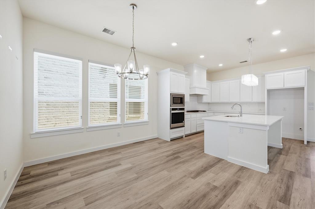 15584 Desert Broom Road Frisco, TX 75035 - Photo 4 of 40