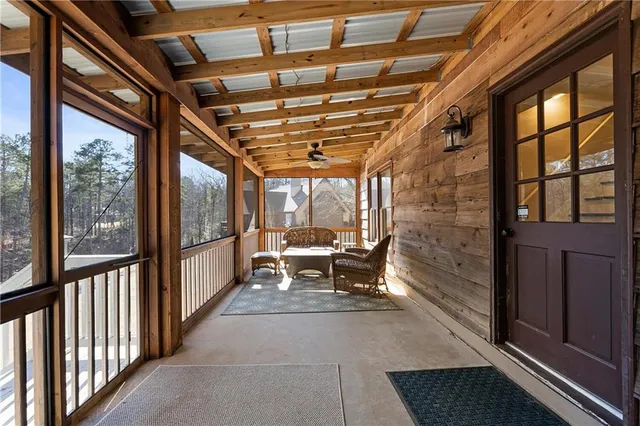 a view of entryway and hall