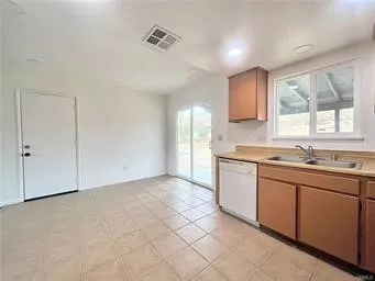$2,650 | 15733 East Ave Q1, Palmdale, CA 93591