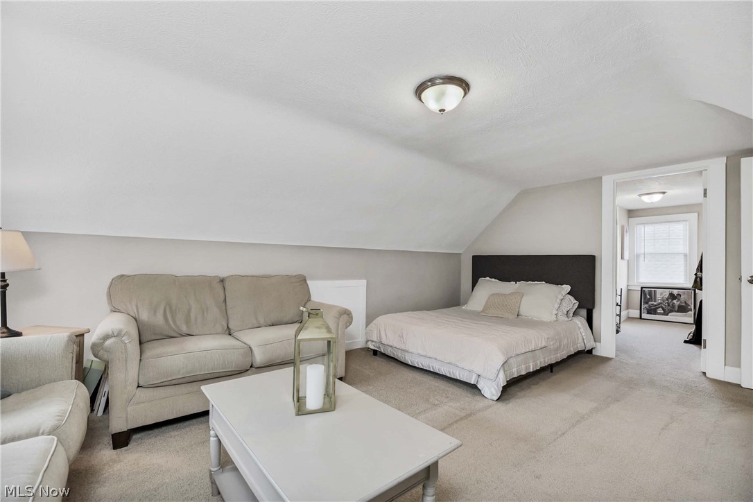 1763 Cumberland Road Cleveland, OH 44118 - Photo 29 of 35 Gallery Image 29