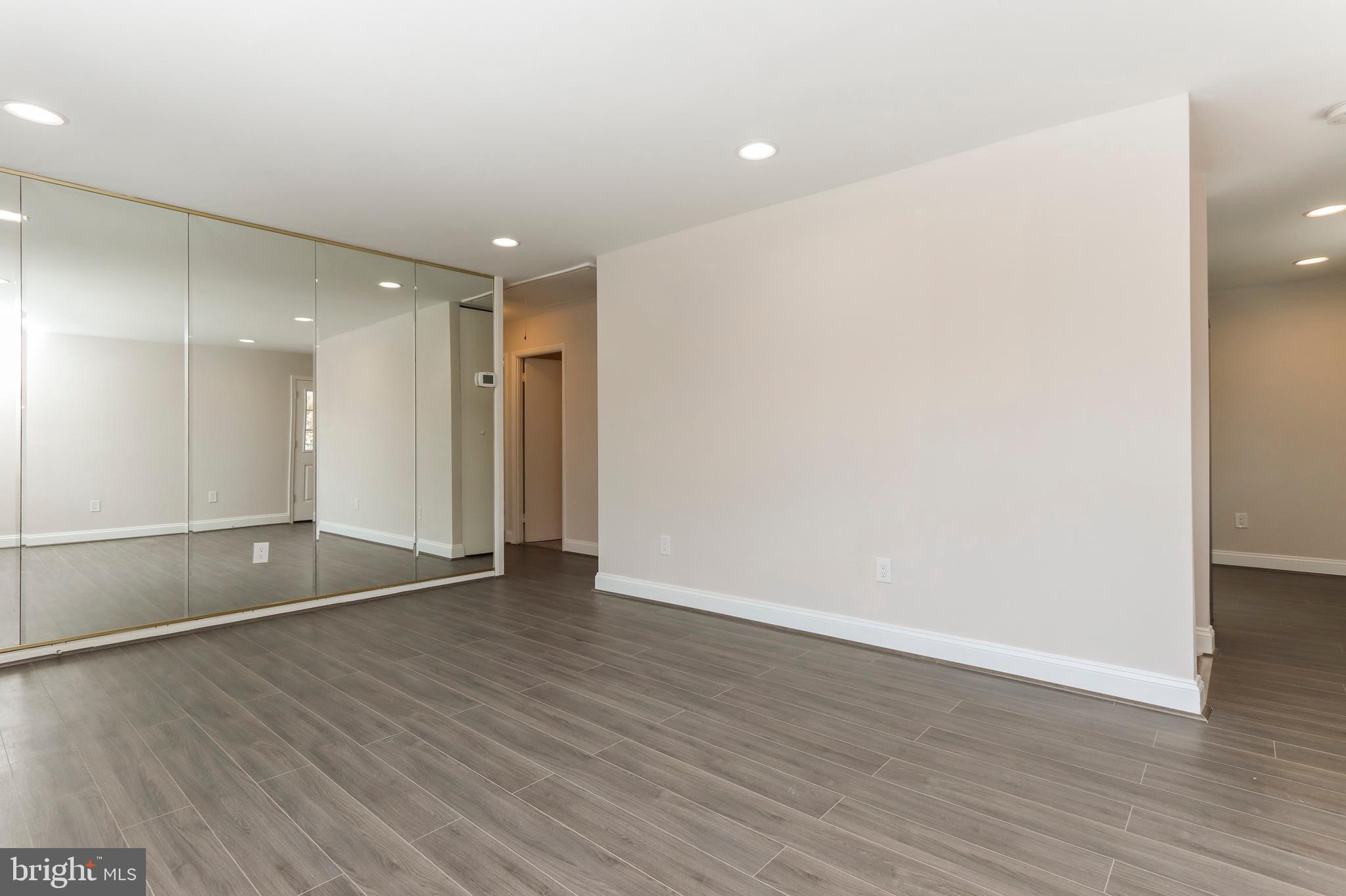 235 Candytuft Road Reisterstown, MD 21136 - Photo 7 of 39