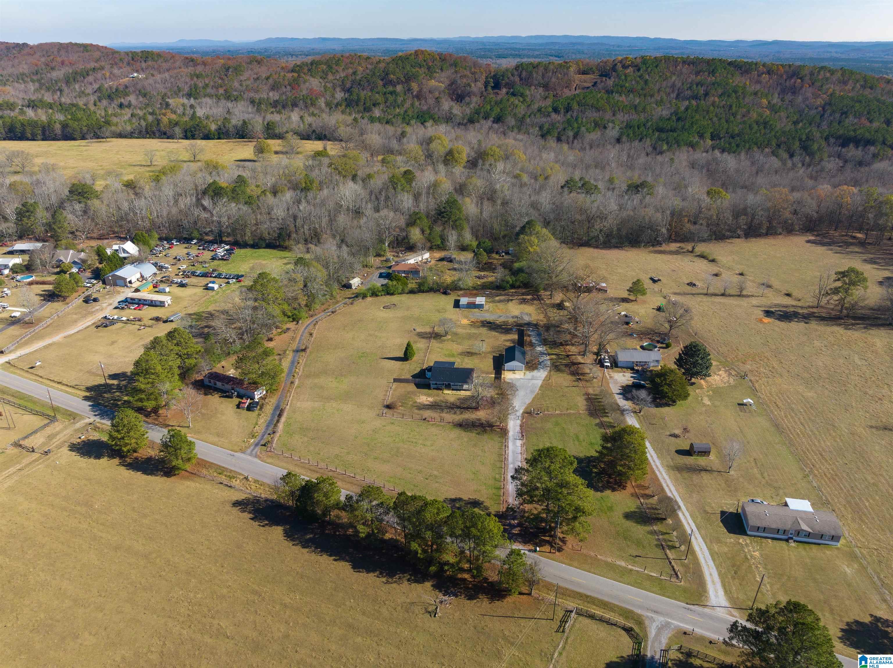1094 Crawford Cove Road Springville, AL 35146 - Photo 6 of 33