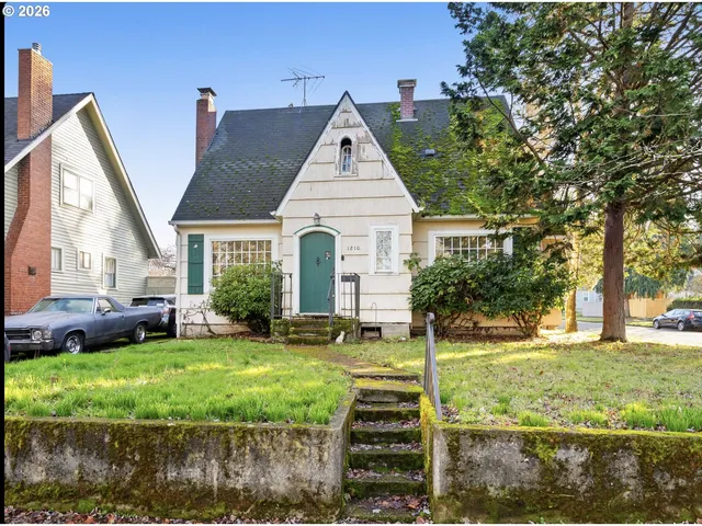 $190,000 | 1810 19th Street Northeast, Salem, OR 97301