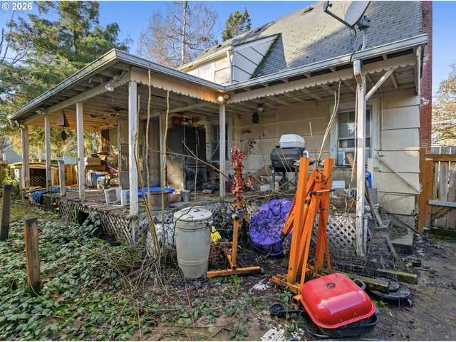 $190,000 | 1810 19th Street Northeast, Salem, OR 97301