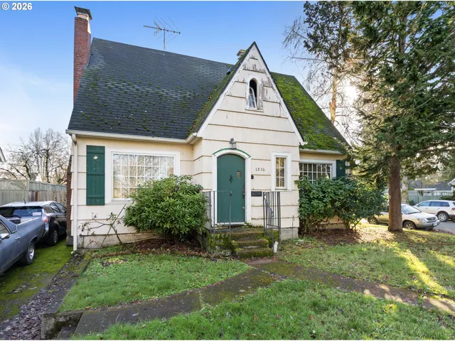 $190,000 | 1810 19th Street Northeast, Salem, OR 97301