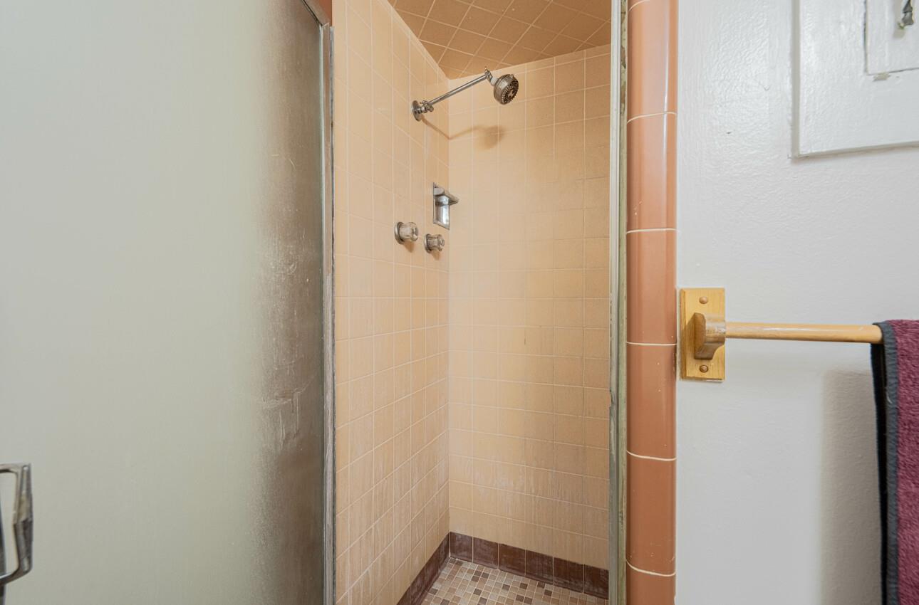 454 Paradise Road Salinas, CA 93907 - Photo 17 of 31 a bathroom with a shower