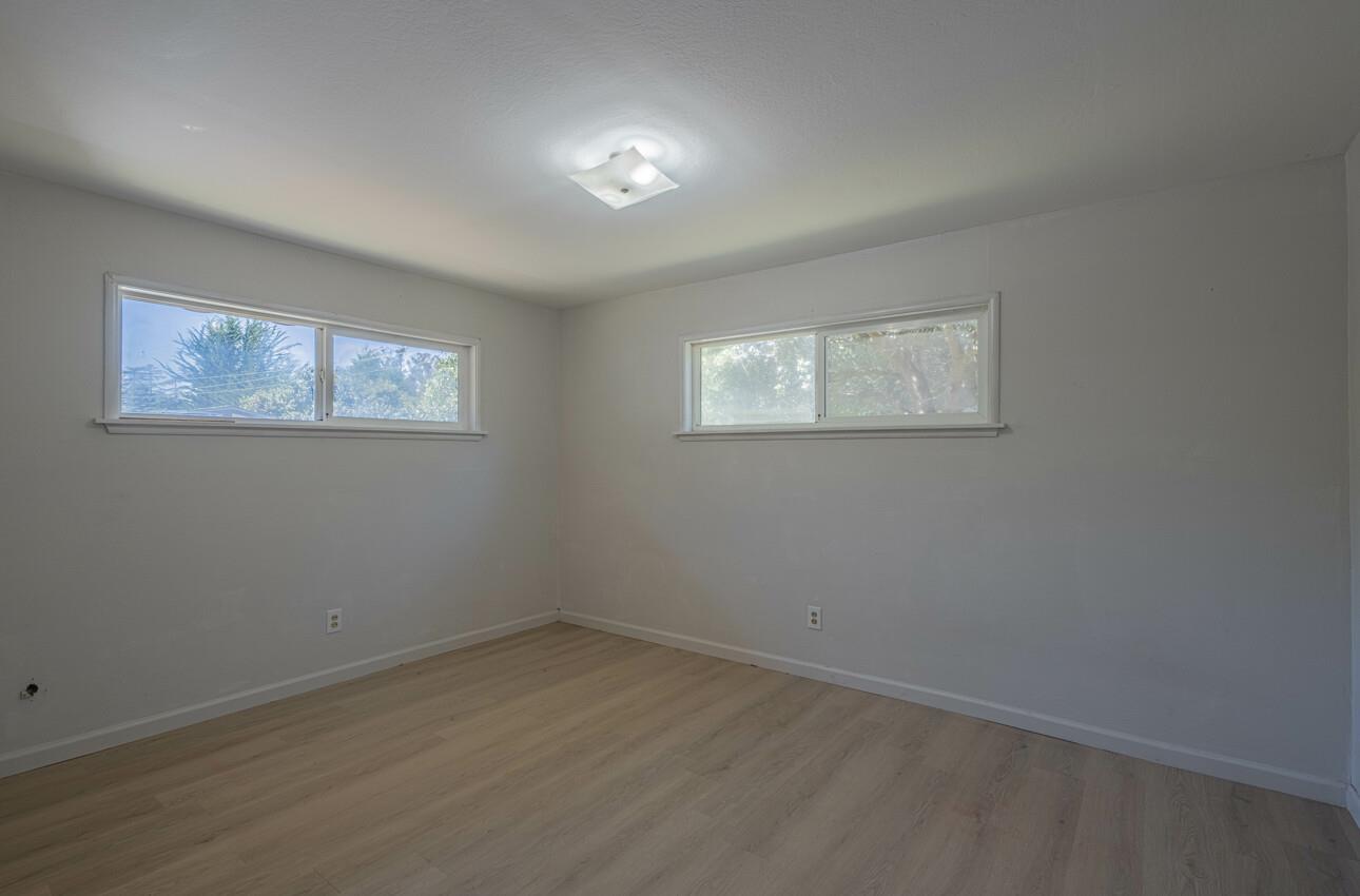 454 Paradise Road Salinas, CA 93907 - Photo 18 of 31 an empty room with windows