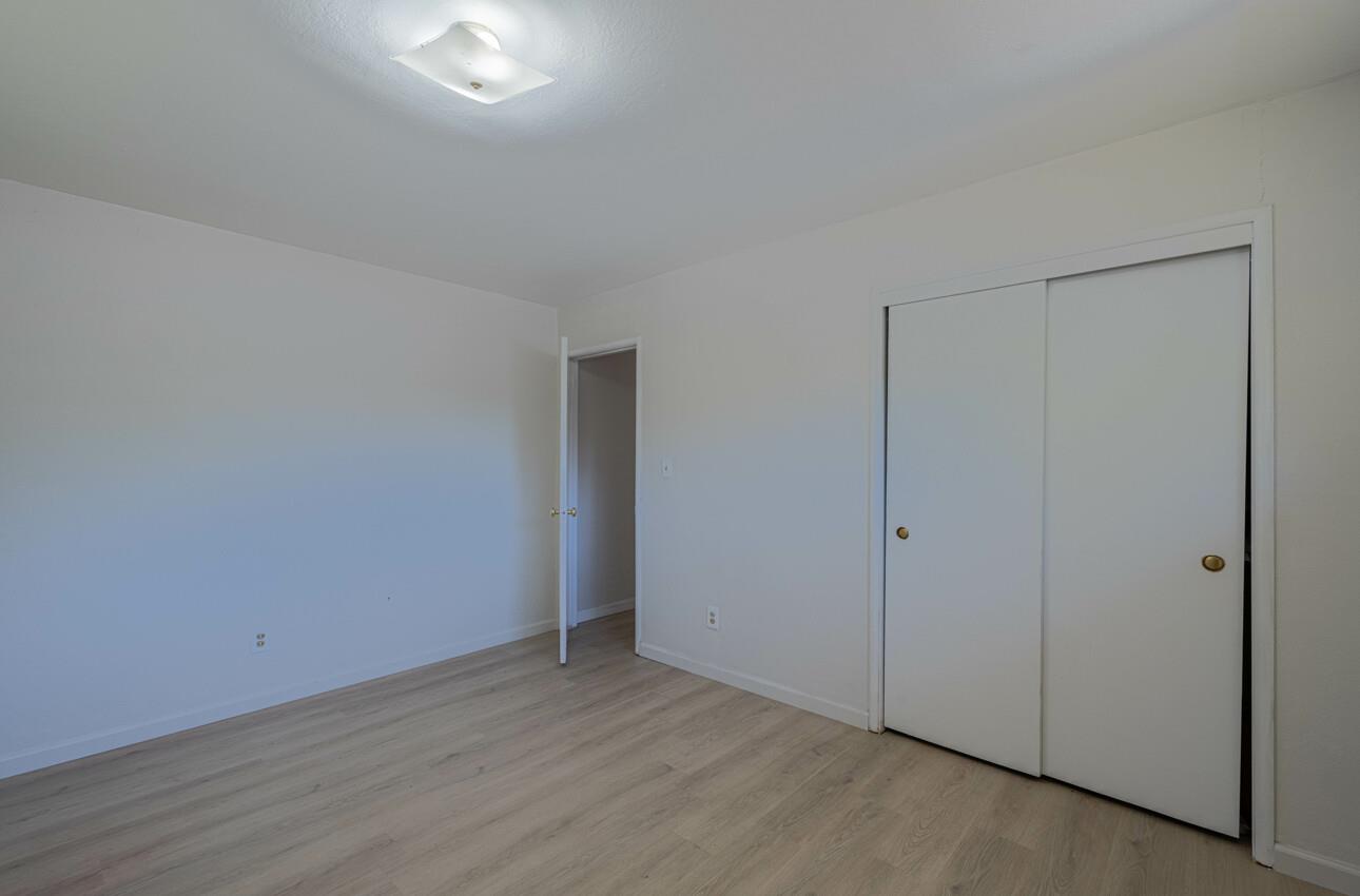 454 Paradise Road Salinas, CA 93907 - Photo 19 of 31 a view of an empty room