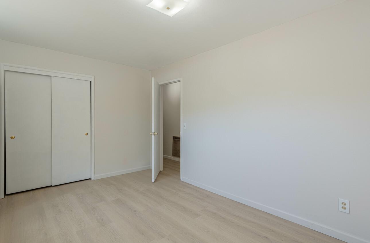 454 Paradise Road Salinas, CA 93907 - Photo 21 of 31 a view of an empty room