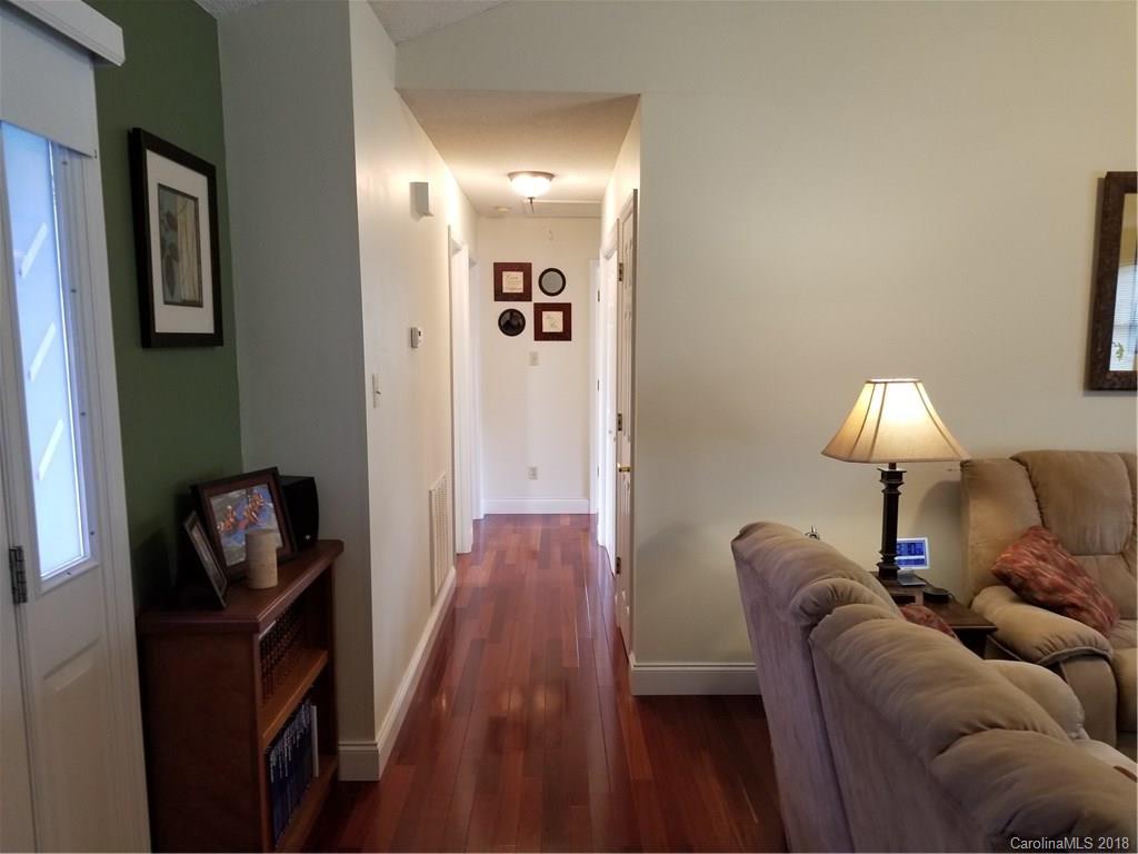 147 Canvasback Road Mooresville, NC 28117 - Photo 3 of 26 Gallery Image 3
