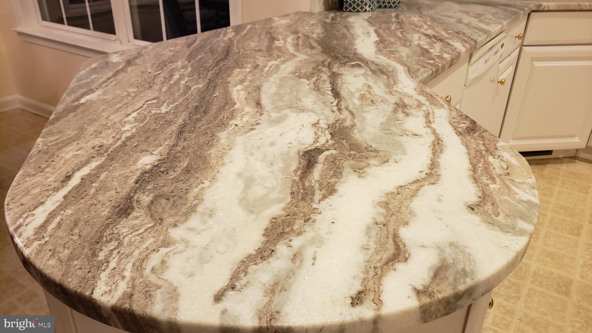 8637 Willow Run Road Baltimore, MD 21244 - Photo 21 of 56 New granite countertops!