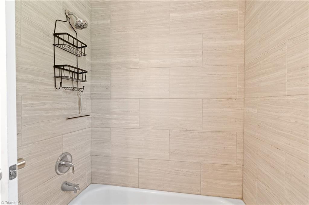 2619 William Allen Road Burlington, NC 27217 - Photo 24 of 36